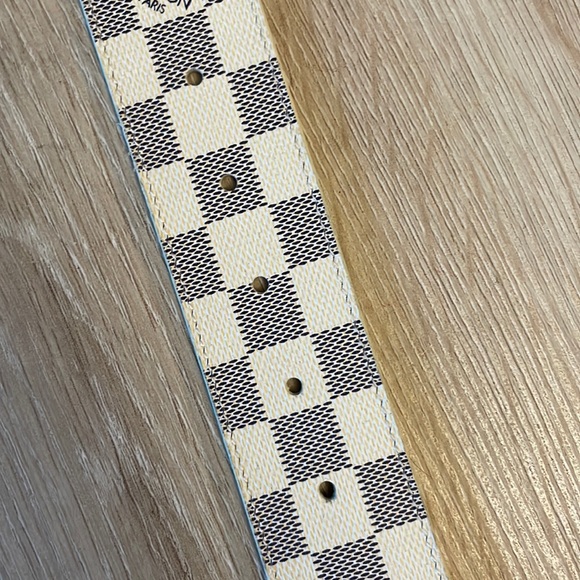 🌟LAST CHANCE🌟 Louis Vuitton Initiales 30MM Damier Azur Coated Canvas Belt - 80 - Picture 6 of 9